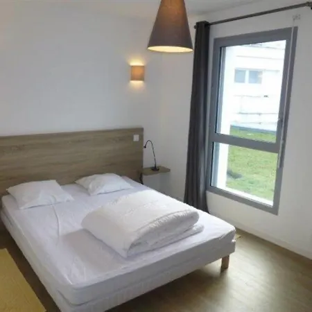 Confortable Et Moderne Idealement Situe Royan