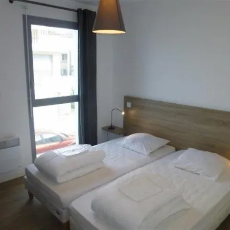 Confortable Et Moderne Idealement Situe Royan
