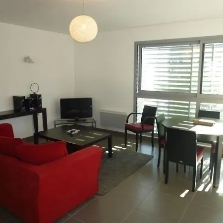 Lägenhet Confortable Et Moderne Idealement Situe *